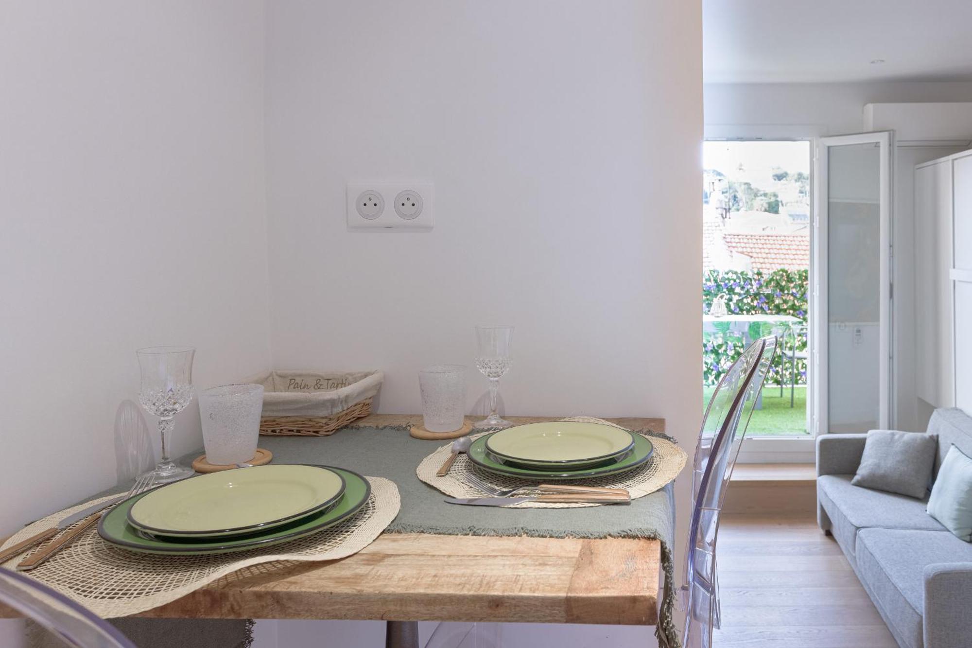 Un Ecrin Au Suquet - Studio, Clim, Balcon, Plage, Palais Des Festivals Cannes Ngoại thất bức ảnh